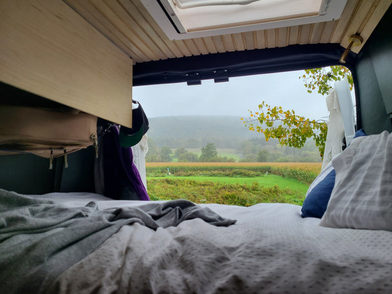 Lux Campervan | Starlink | Offgrid 2 Weeks | 4 Seasons | Huge Kitchen — photo 1