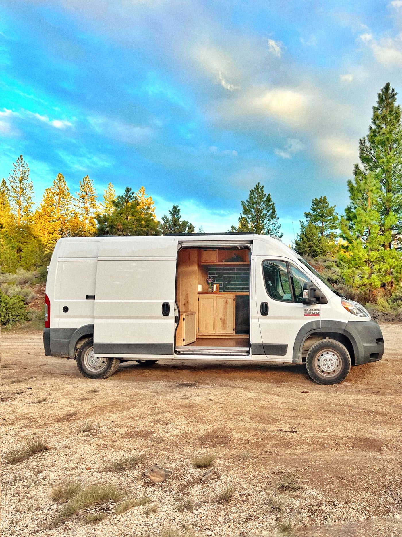 Cozy Cabin on Wheels Custom Build — photo 15