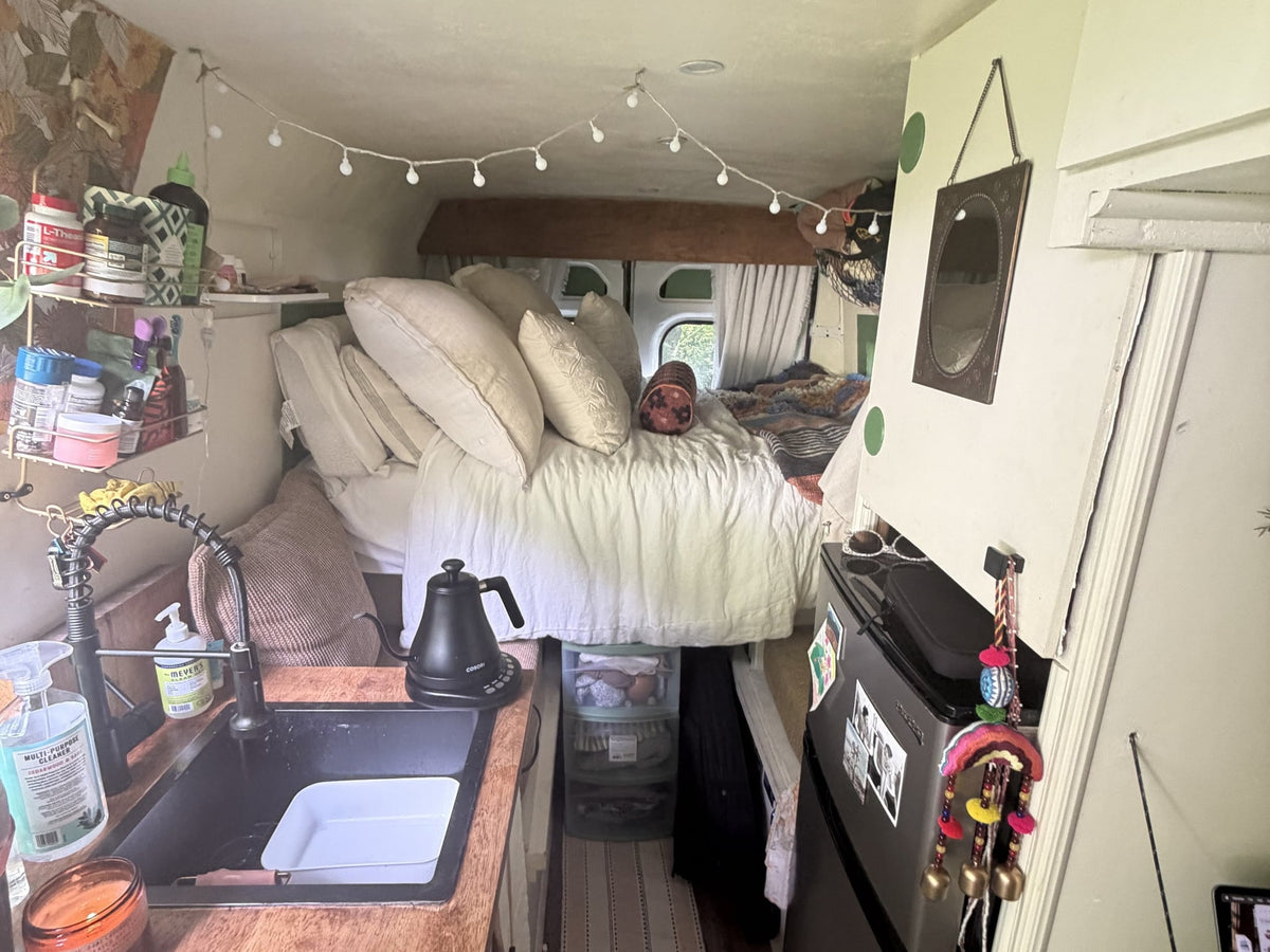  ready for adventure.|RV rental life: Cooking with an ocean view from our camper van. Scenic road trips made delicious!|Cozy rv rental setup: laptop — photo 4