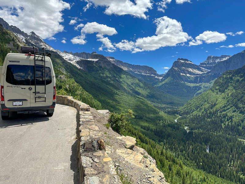 2024 4WD Winnebago Revel 44E "Jane" Unlimited Miles Montana + Starlink — photo 6