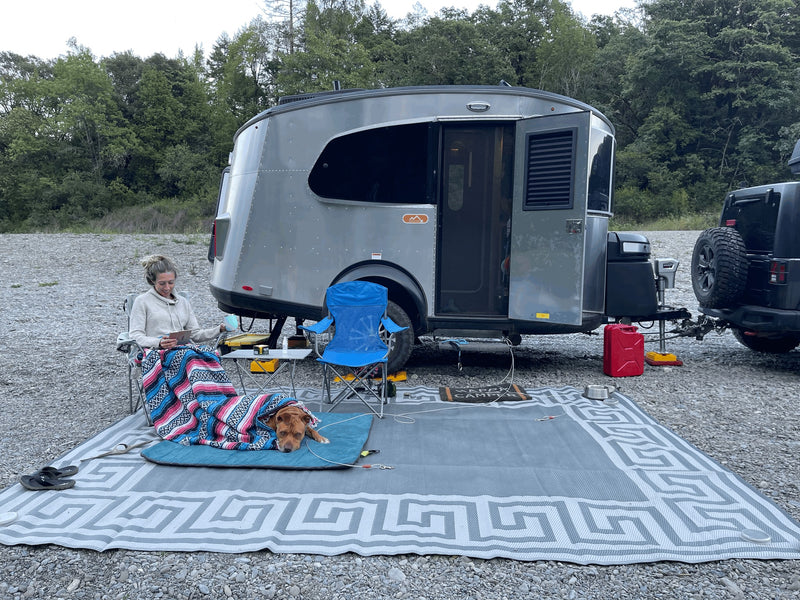 Scenic desert camping with an RV rental — photo 9