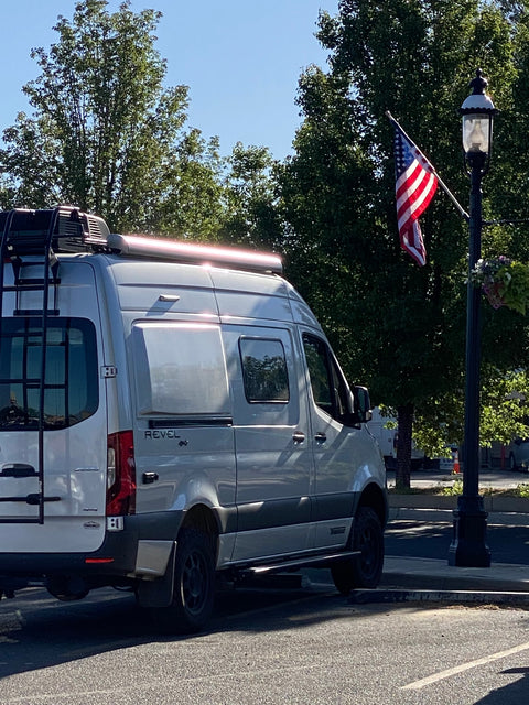 Van Healin' — photo 3