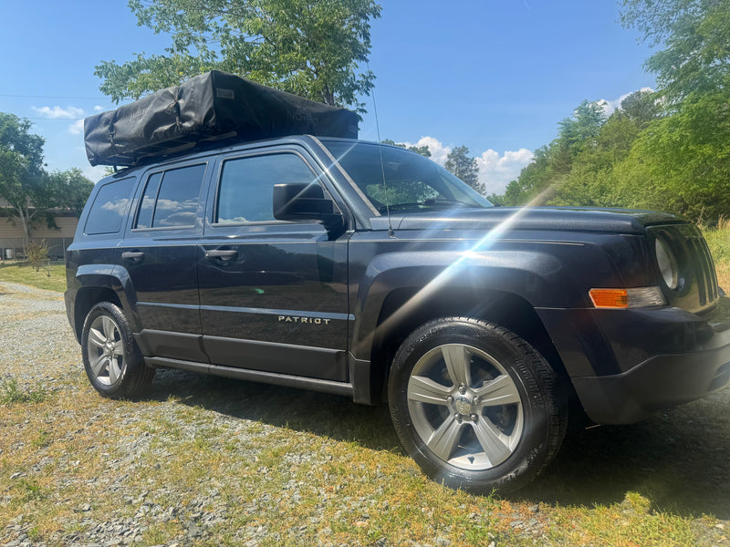 2016 Jeep Patriot with Fold out Roof Tent — photo 11