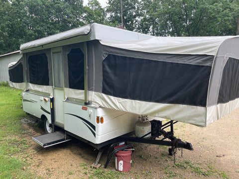 2010 Coleman Sun Valley Popup Camper (delivery only) — photo 2