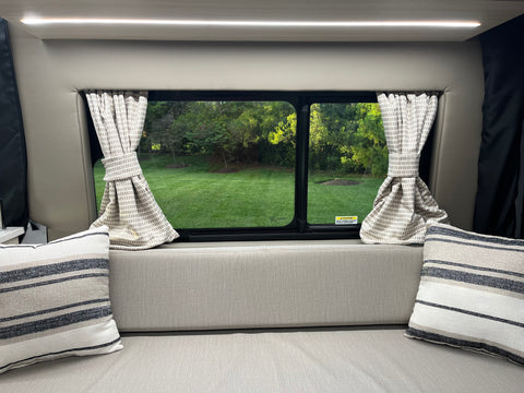 2021 Mercedes Sprinter - — photo 5
