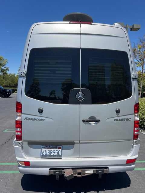 Sierra: 2011 Mercedes Sprinter Airstream Interstate Van — photo 3