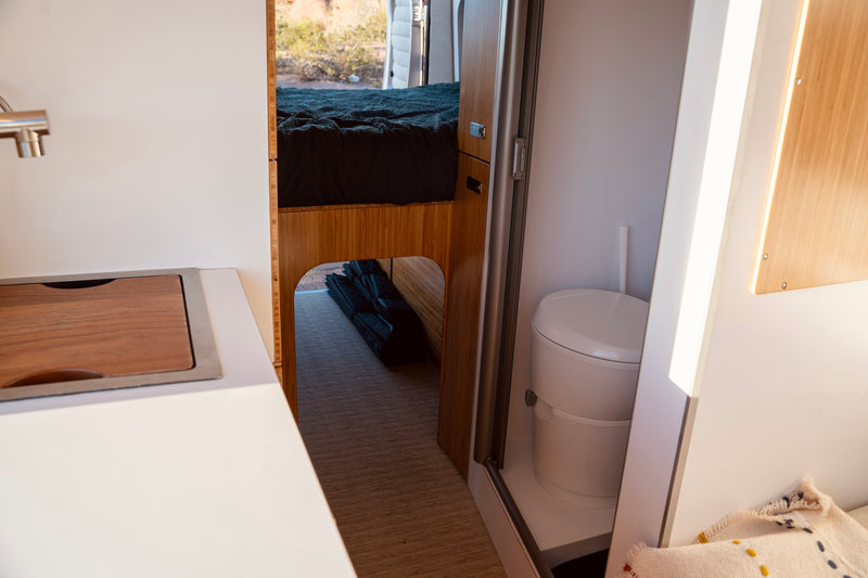 "Sylvan" | Noovo Lite - Heating, AC, Indoor Shower — photo 11