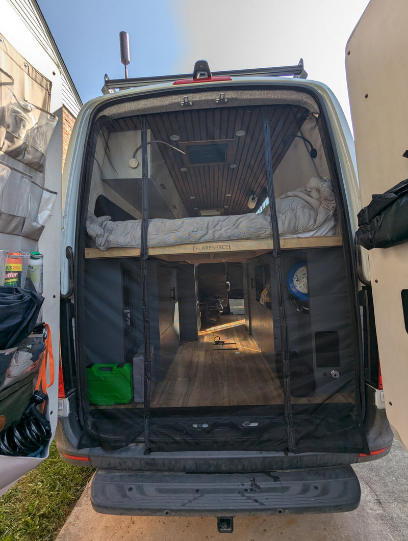 4x4 Sprinter Ultimate Adventure Van! — photo 8