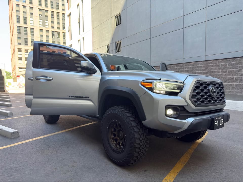 2023 Toyota Tacoma Double Cab · TRD Off-Road Pickup 4D 5 ft in Denver, CO (photo 6)