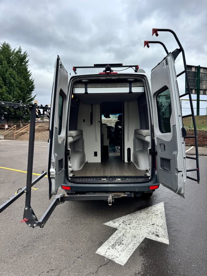 2019 Winnebago revel in Portland, OR (photo 7) — photo 7