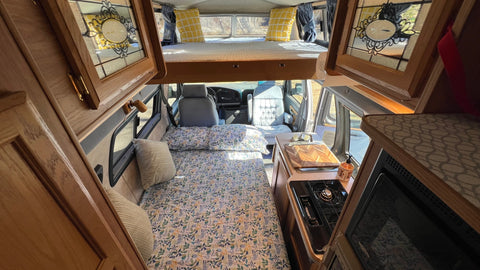 Coachmen Camper Van — photo 5