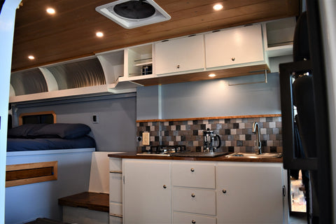 "The River Run" Ram 3500 High Roof — photo 4