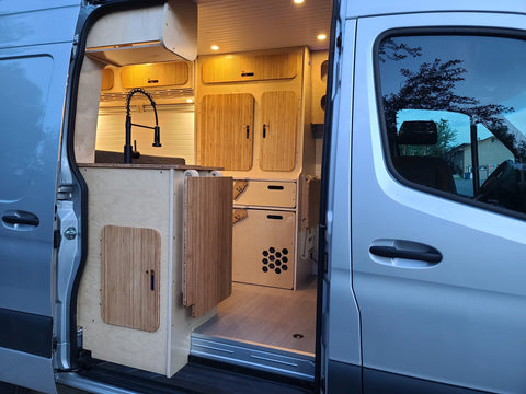 2022 Mercedes Sprinter Van (1) — photo 5