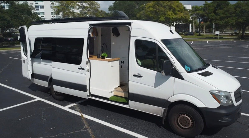 Custom Build Luxury Off-Grid Apartment on Wheels (Dog Friendly) — photo 5