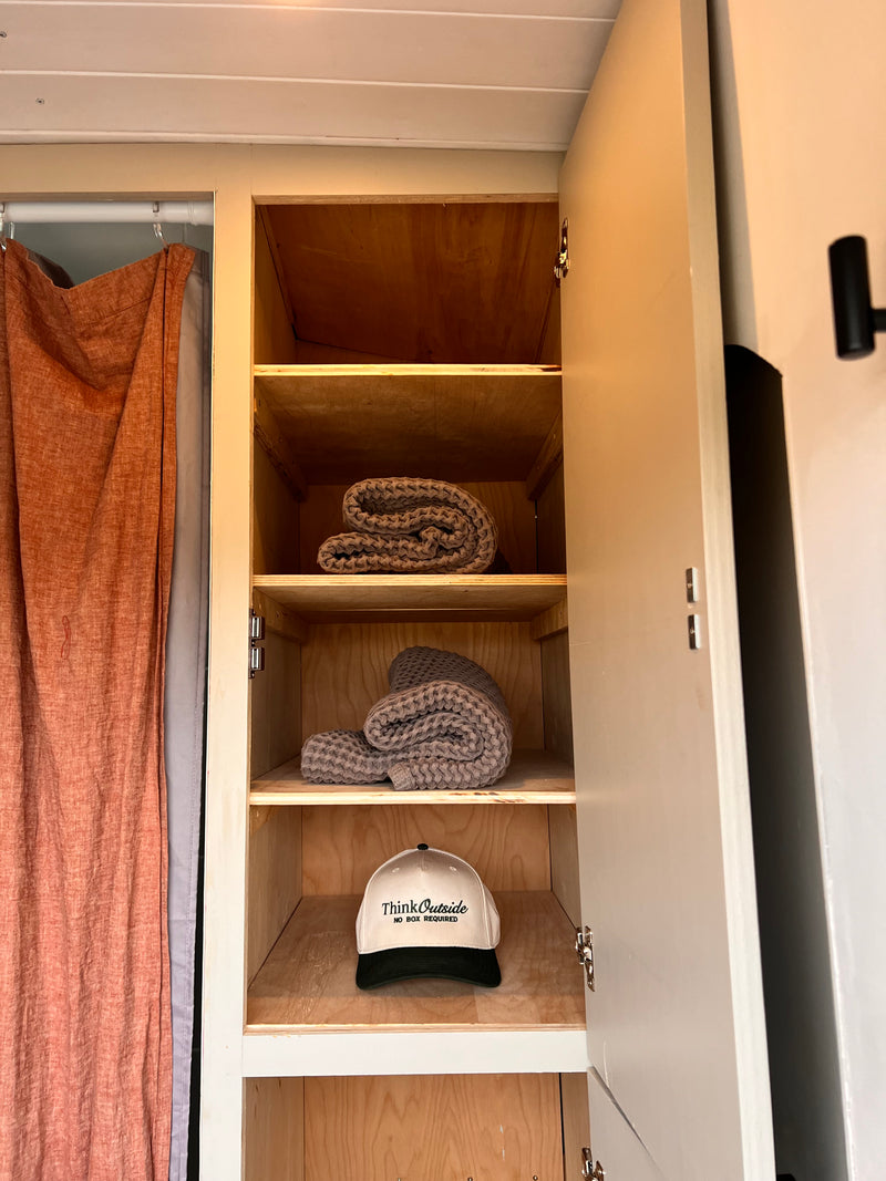 Vanlife Ready Off-Grid Home! High-Roof Ford Transit — photo 12