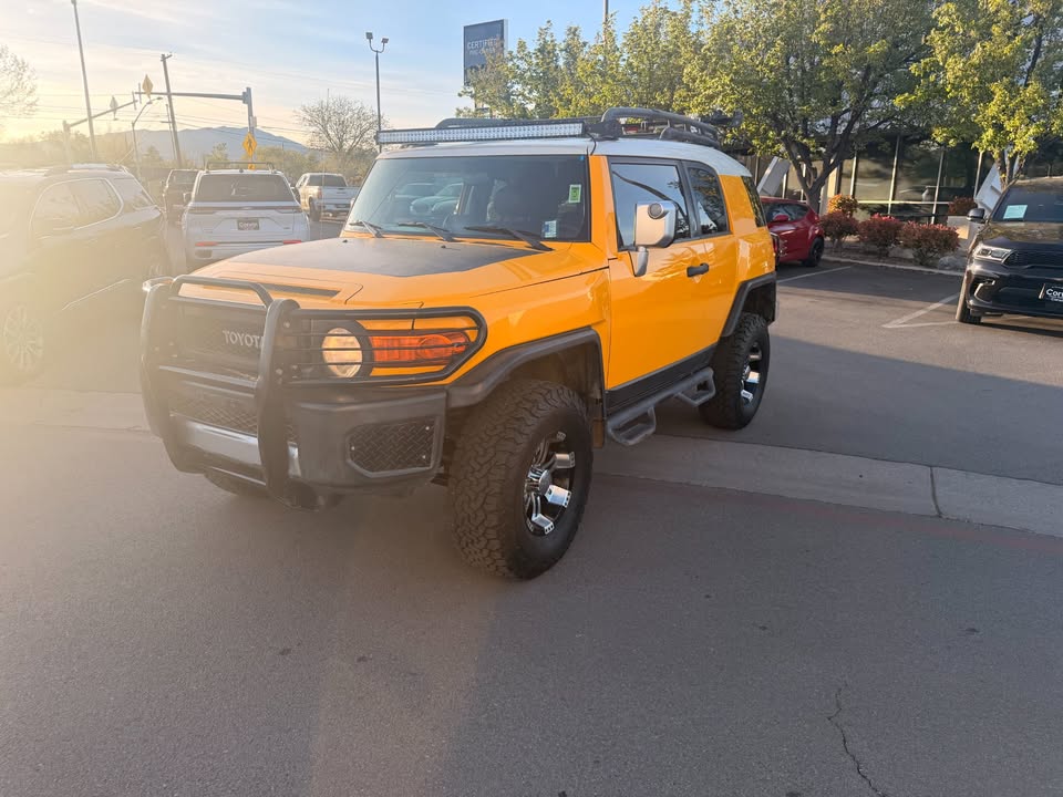 2007 Toyota Fj Cruiser in Reno, NV (photo 4)