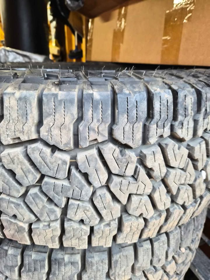Falken Wildpeak 285/70/17 in Tucson, AZ (photo 5) — photo 5