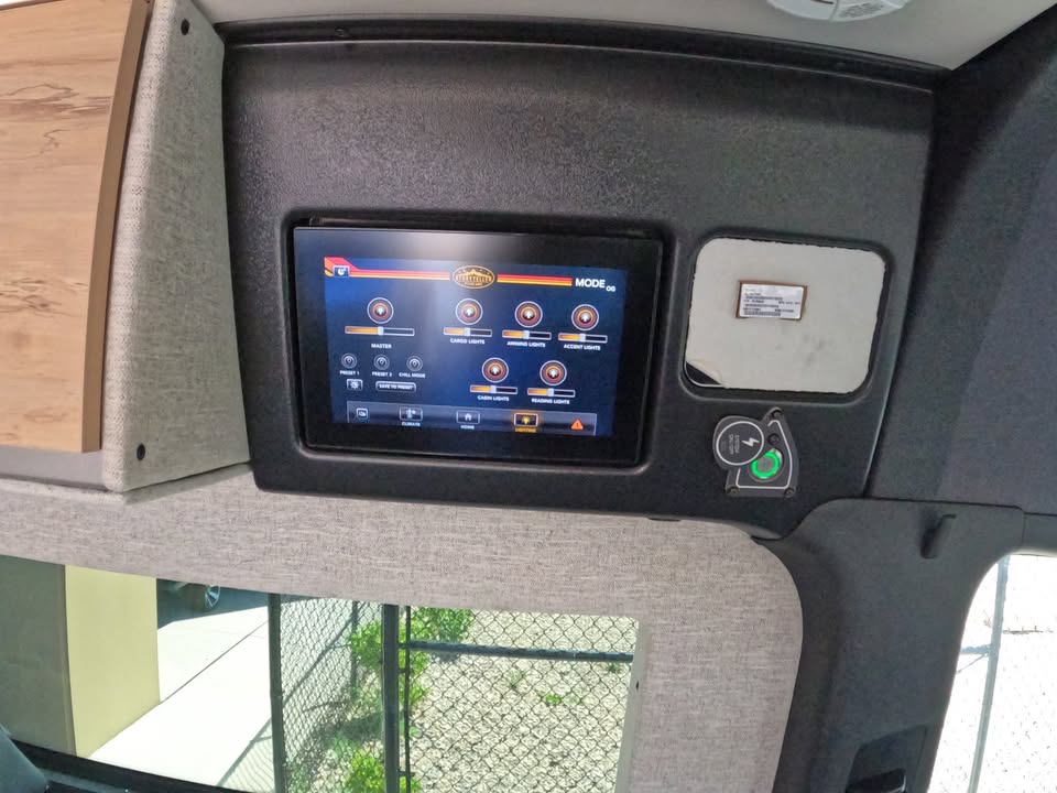 2026 Storyteller Overland Dark Mode OG + $10,000 rebate in Ogden, UT (photo 11) — photo 11
