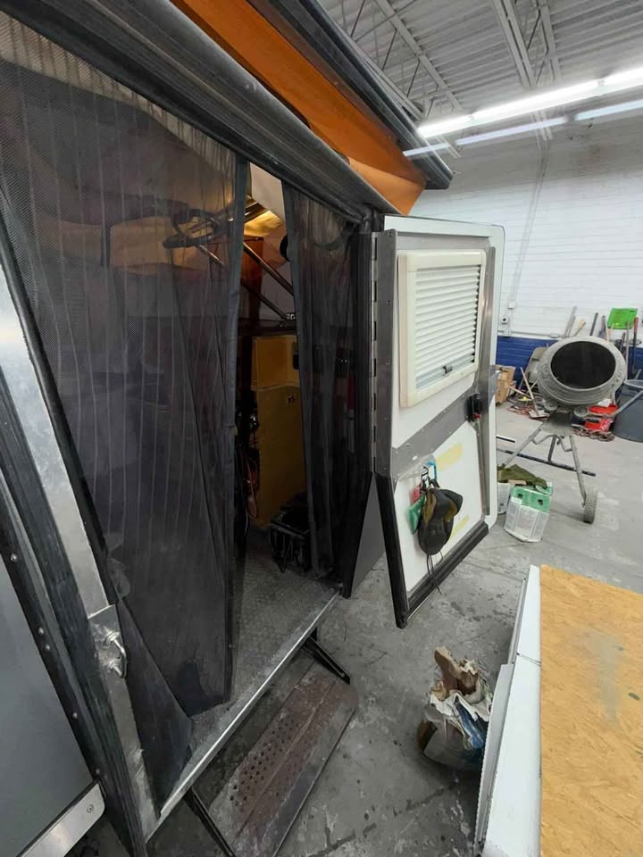 2015 TAXA Cricket Pop-Up Camper - Lightweight, Off-Road Ready & Garage Storable in Tempe, AZ (photo 8) — photo 8
