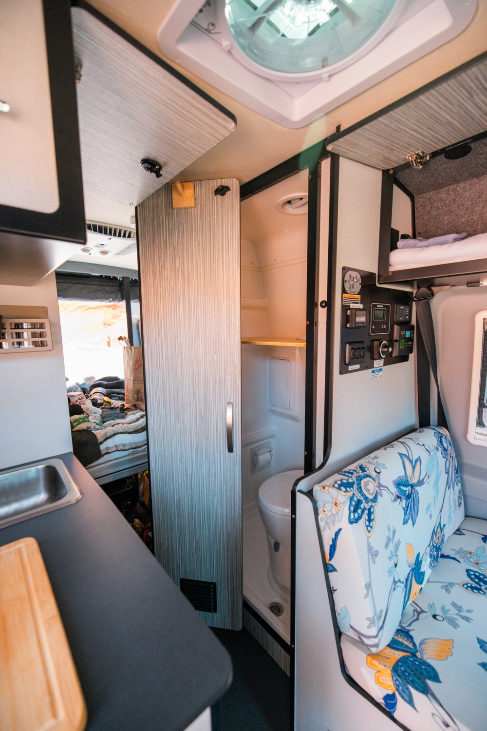 2024 Winnebago Revel "Summit" -Unlimited Miles -Free P/U