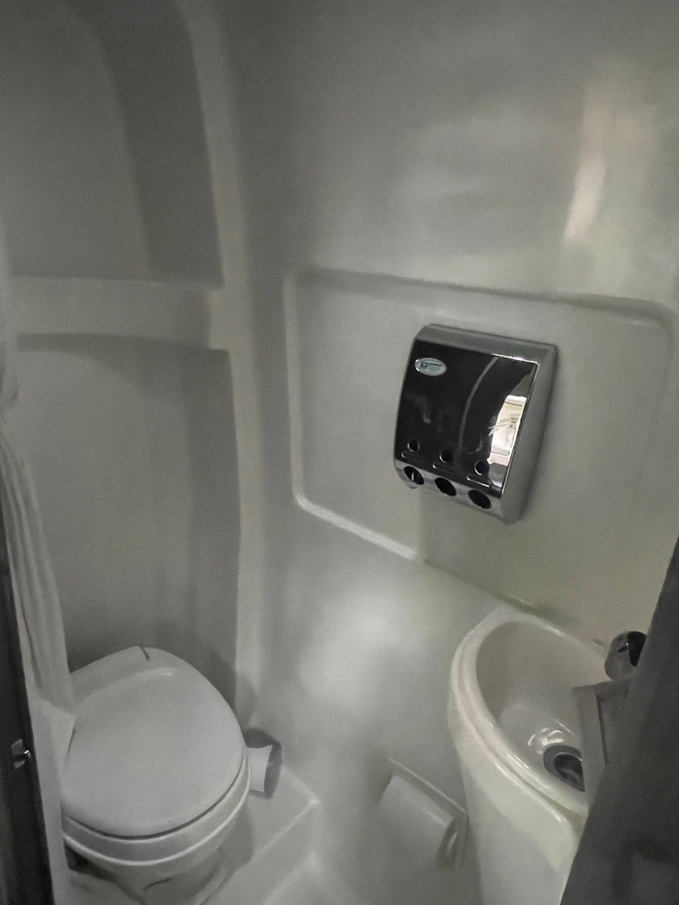  sink — photo 18