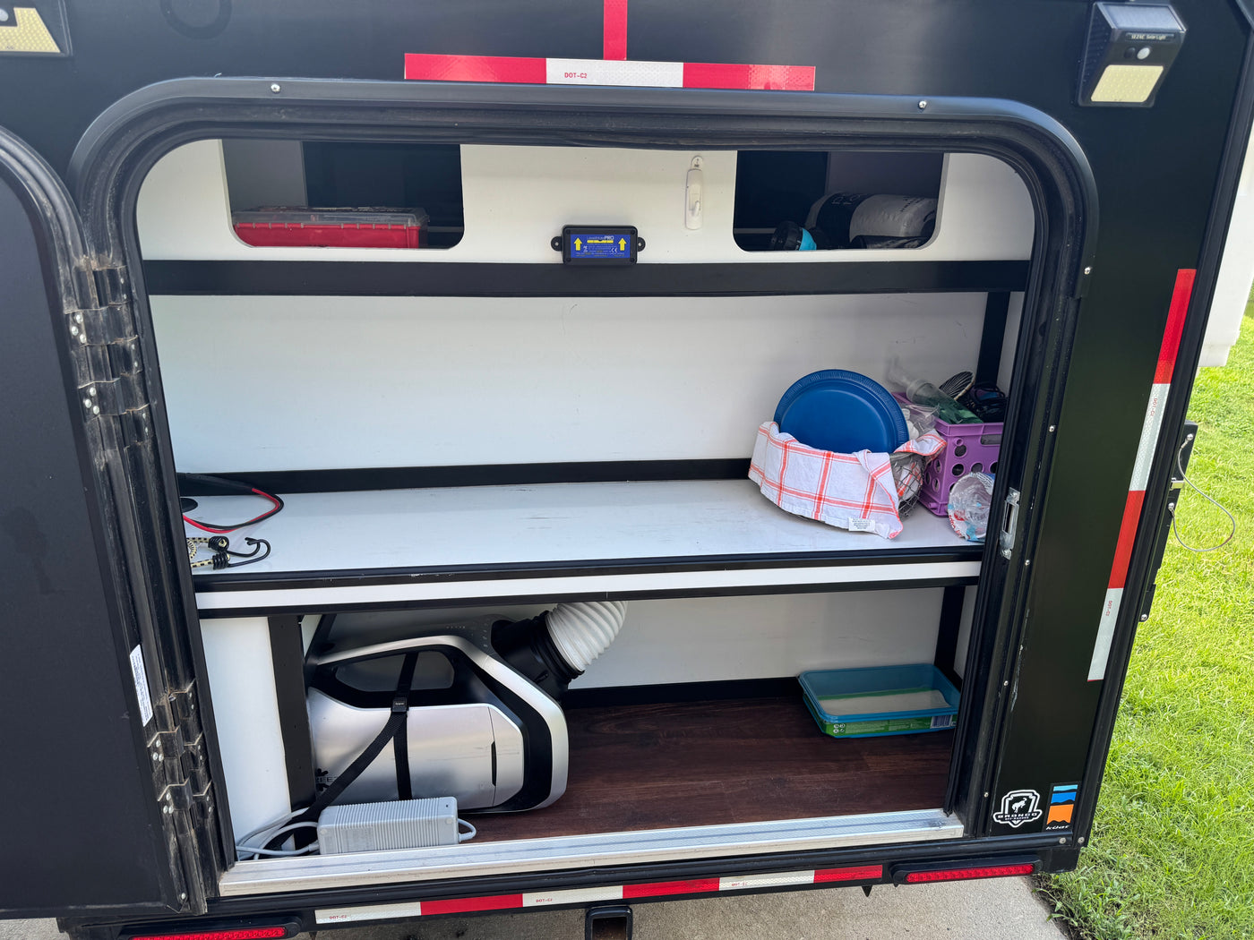 Baby Rio | 5x8 Squaredrop Camper Trailer — photo 12