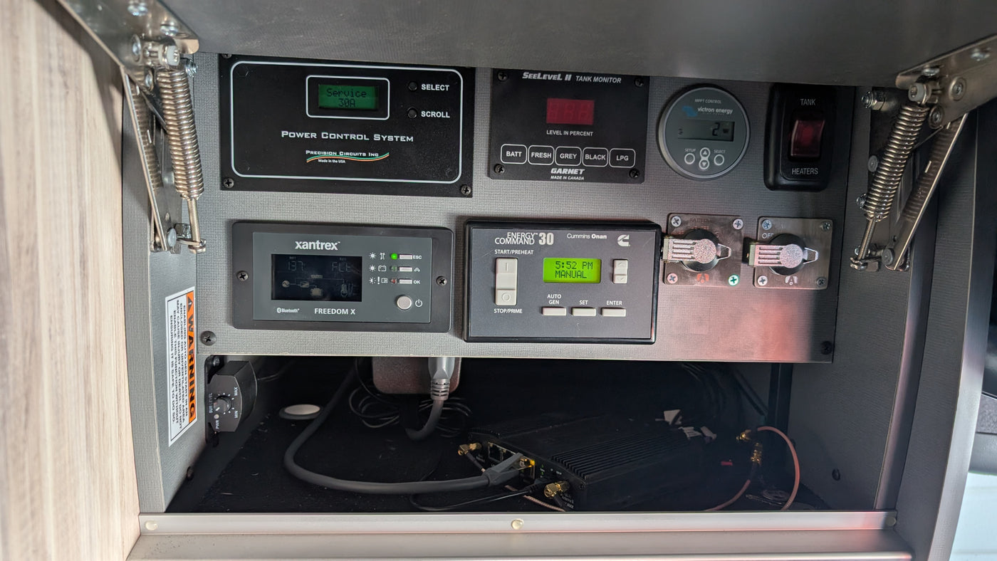 Airsteam Insterstate 24x - Luxury Off the Grid Van — photo 16