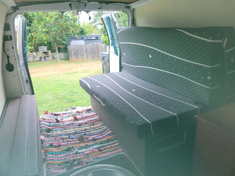 Daisy- The Happy Camper Van — photo 4