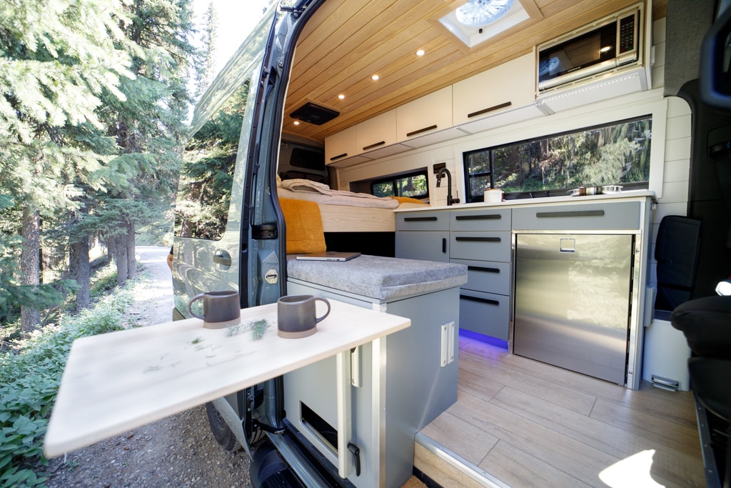  parked in a scenic mountain lot — photo 9