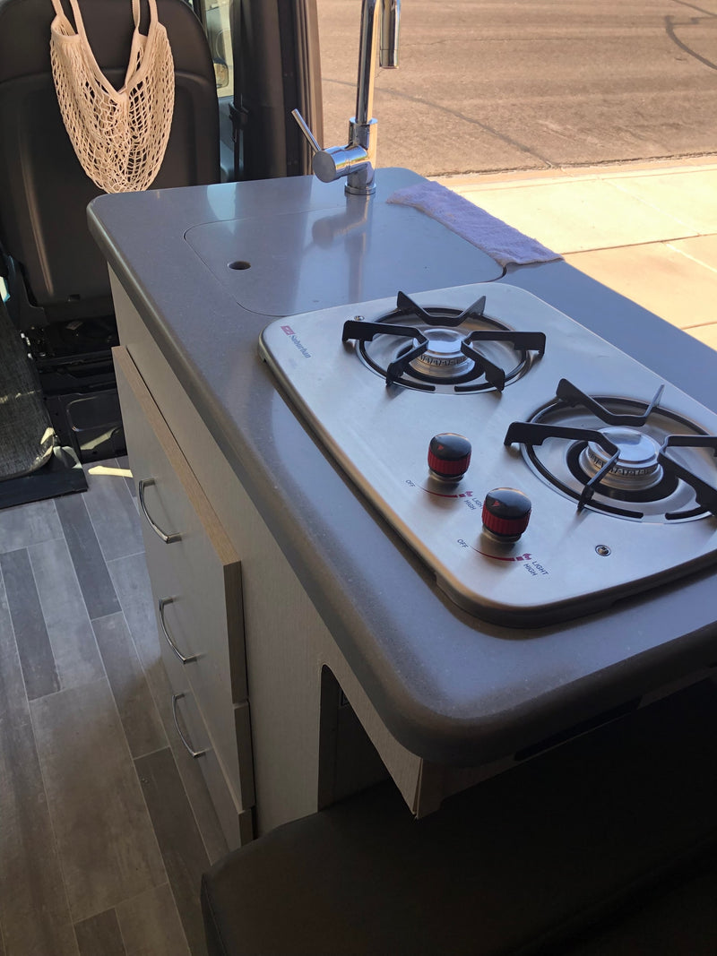  sink with hinged cover — photo 18