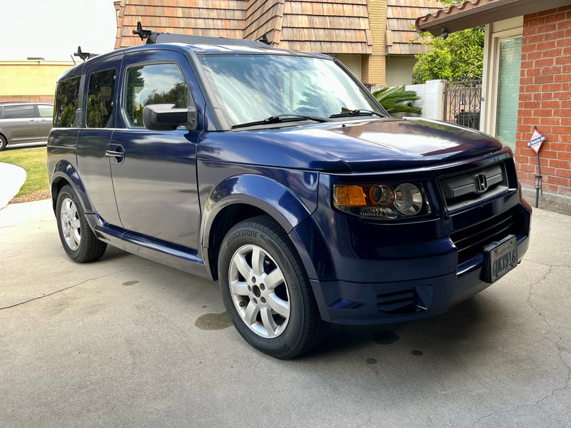 Dark blue Honda Element SUV — photo 1