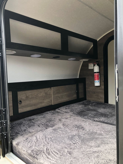2022 Bushwhacker Teardrop camper - off grid capable and boondock ready — photo 5