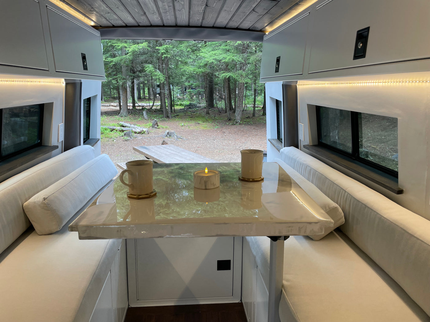 Like-New 2022 Sprinter 4x4 • Ultra-Low Miles • Premium Aluminum Build — photo 12