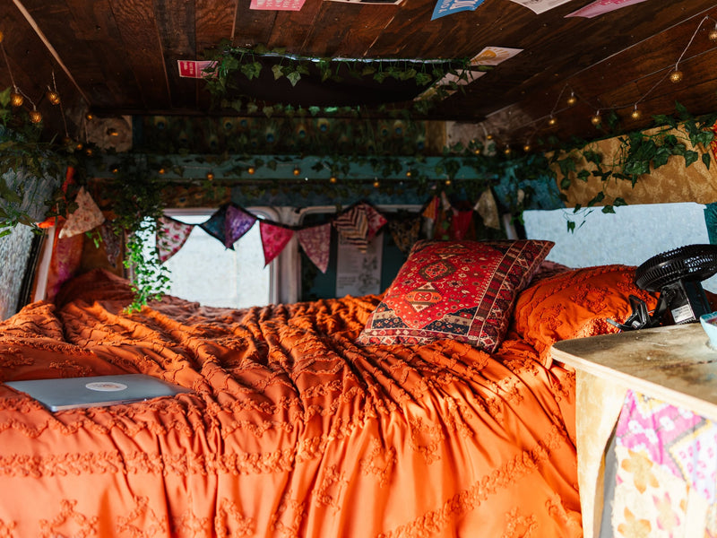  ideal for RV rental adventures. Features a vibrant — photo 11