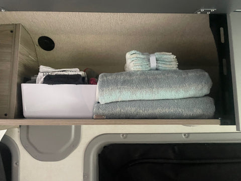 2022 Winnebago Solis Pocket Camper Van Ready for your next adventure! — photo 4
