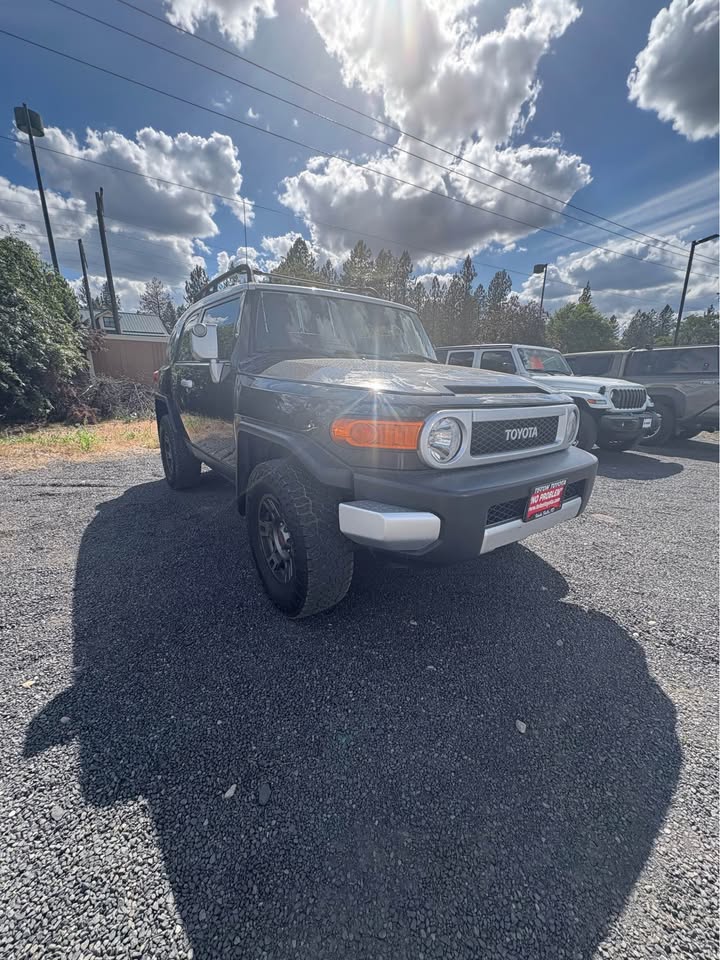 2014 Toyota FJ Cruiser · Sport Utility 2D in Spokane, WA (photo 7) — photo 7