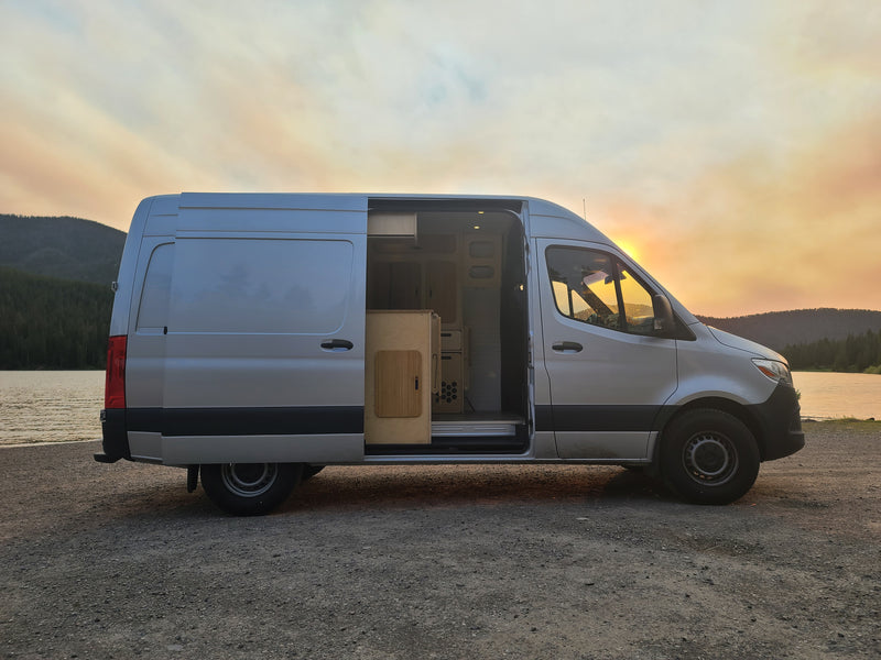 2022 Mercedes Sprinter Van (1) — photo 2