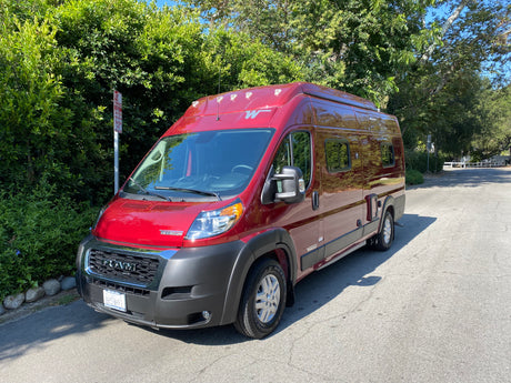 2022 Winnebago Solis