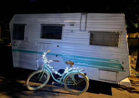 Tiffany The  1969 Vintage Travel Trailer — photo 3