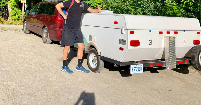  updated dinette with stylish cushions & a plant — photo 10
