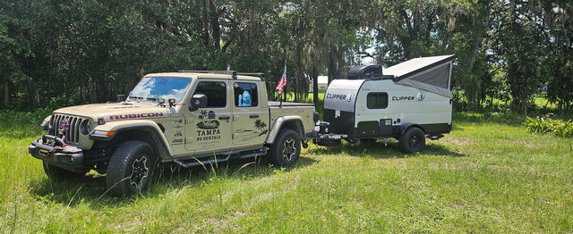 The Campfire Nook • Sleeps 2 Trailer • Coachmen Clipper TT-14G — photo 2