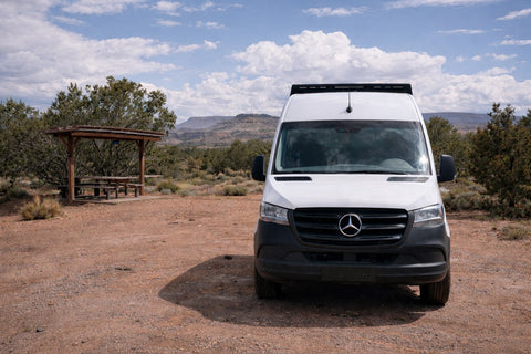 2021 Mercedes Sprinter Campervan — photo 5