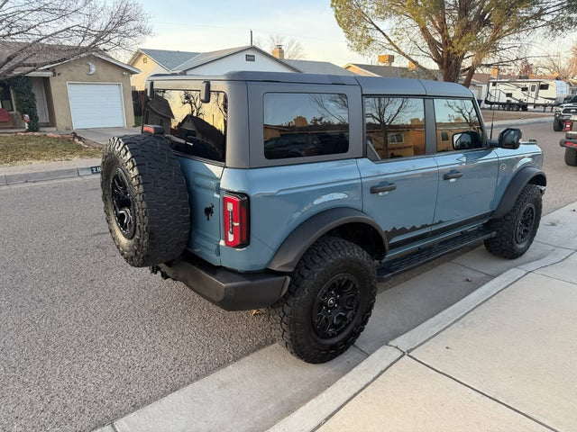 2022 Ford bronco wildtrak — photo 2