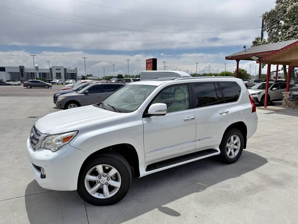 2010 Lexus GX 460 in Meridian, ID (photo 1)