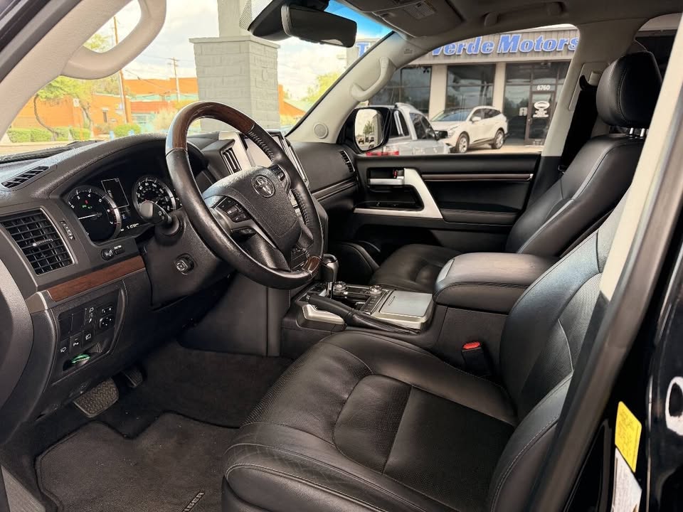 2021 Toyota Land Cruiser in Tucson, AZ (photo 8) — photo 8
