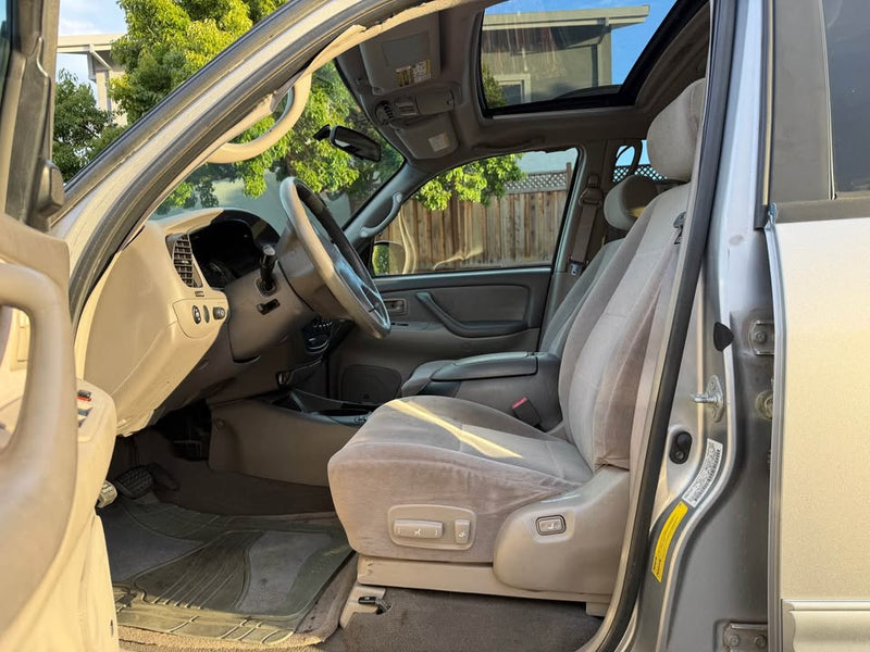 2002 Toyota Sequoia · 2002 Toyota Sequoia SR5 in Los Gatos, CA (photo 11) — photo 11