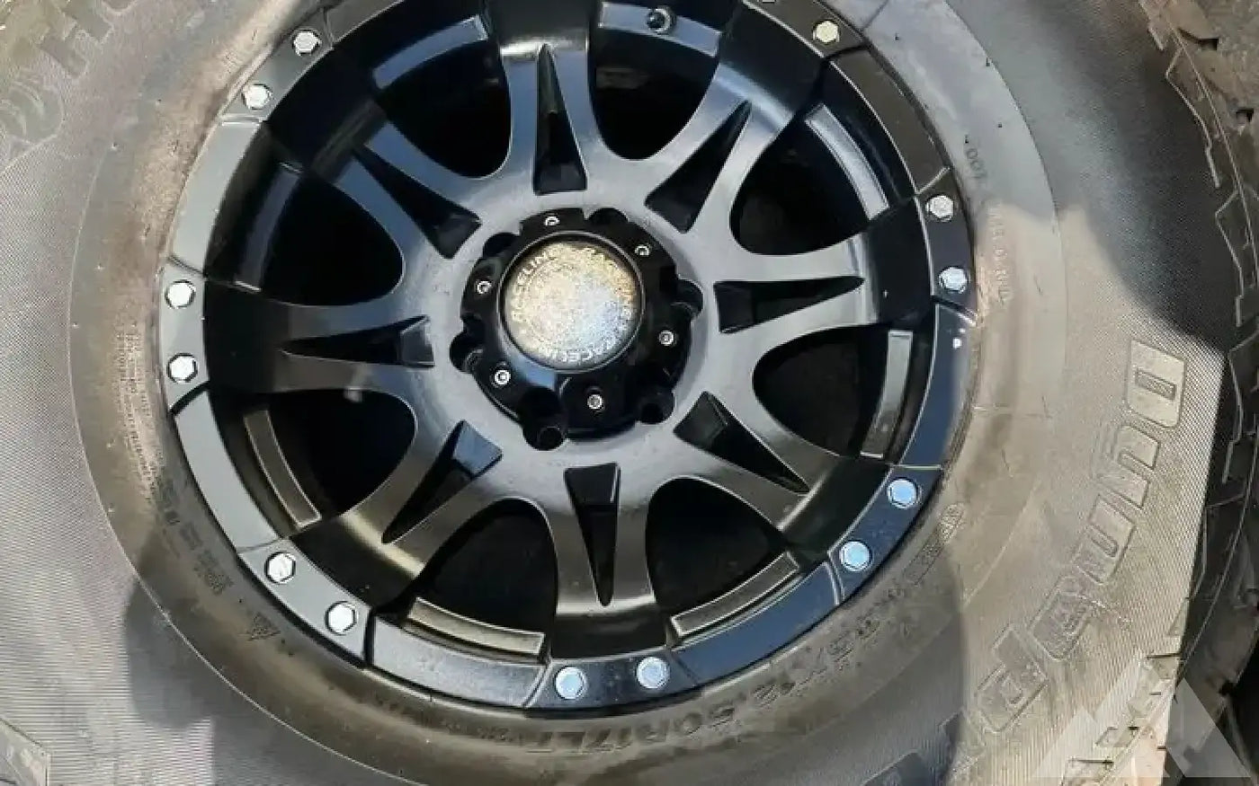Raceline Wheels 17 inches Hankook 35 12.5 inches R — used set of wheels tires for sale (photo 3) — photo 3