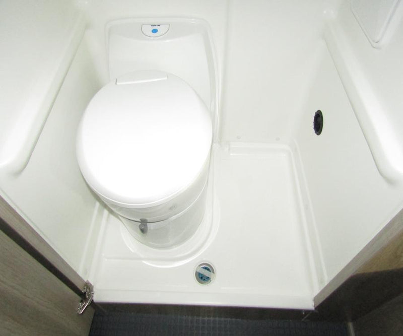  ideal for comfortable road trips.|RV rental interior: Passenger seats — photo 12