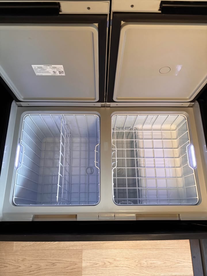 2025 Mercedes-Benz Sprinter Van AWD in Denver, CO (photo 9)