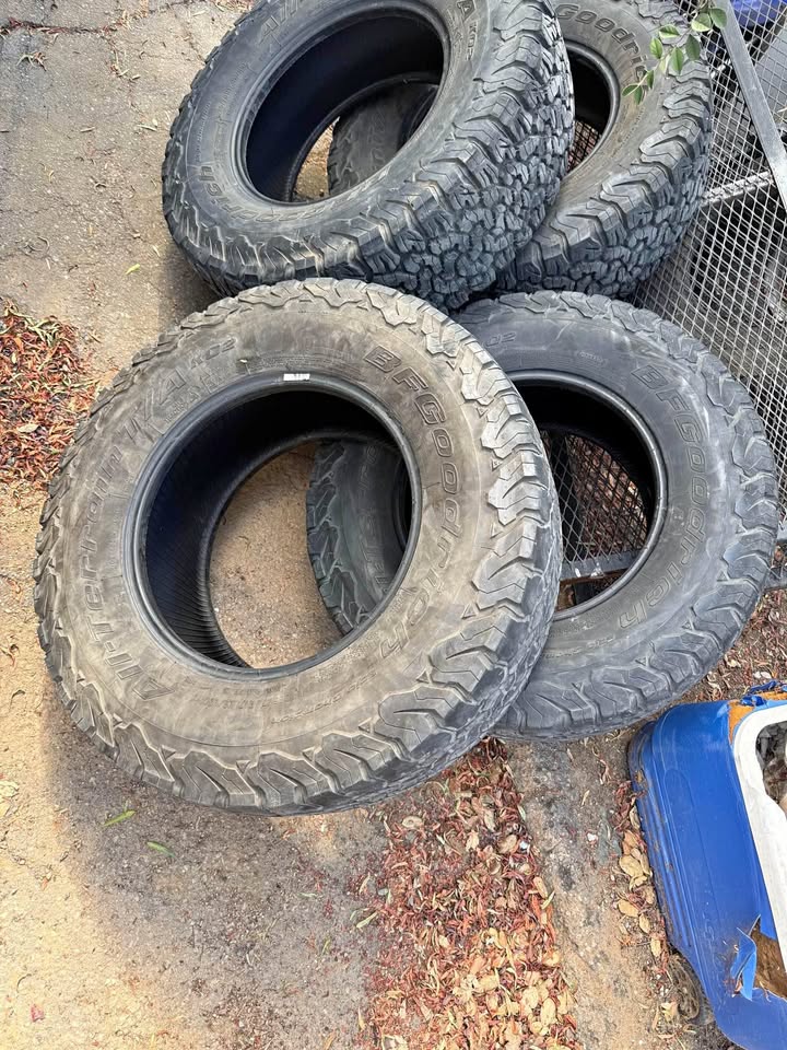 LT285/70R17 bFGoodrich ko2 all-terrain tires in Alpine, CA (photo 1) — photo 1